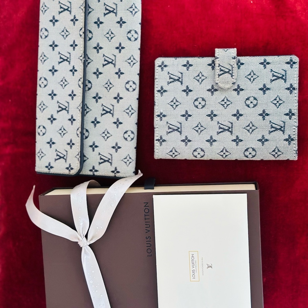 Louis Vuitton Monogram Mini Lin Wallet and Agenda PM Set in Blue